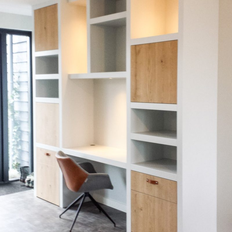 Kastenwand – werkplek <br>in de woonkamer